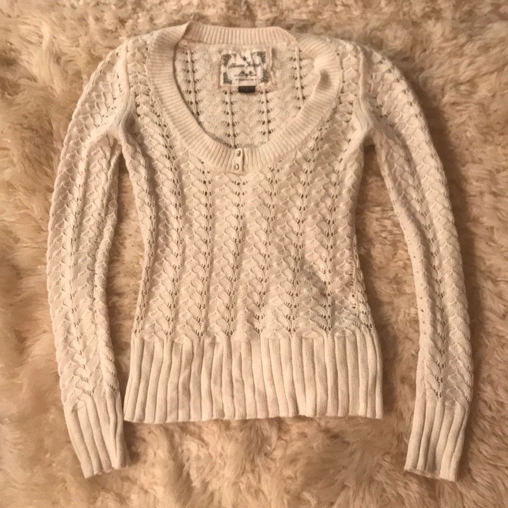 White scoop neck knit sweater
